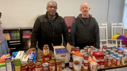 UWSC Volunteers at 2023 United We Feed Drive